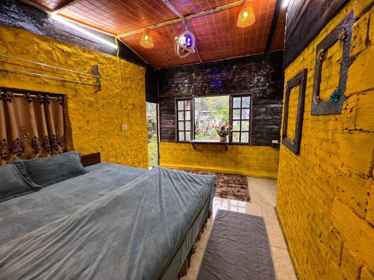 Aladdin Farmstay Dong Van Ha Giang Esterno foto