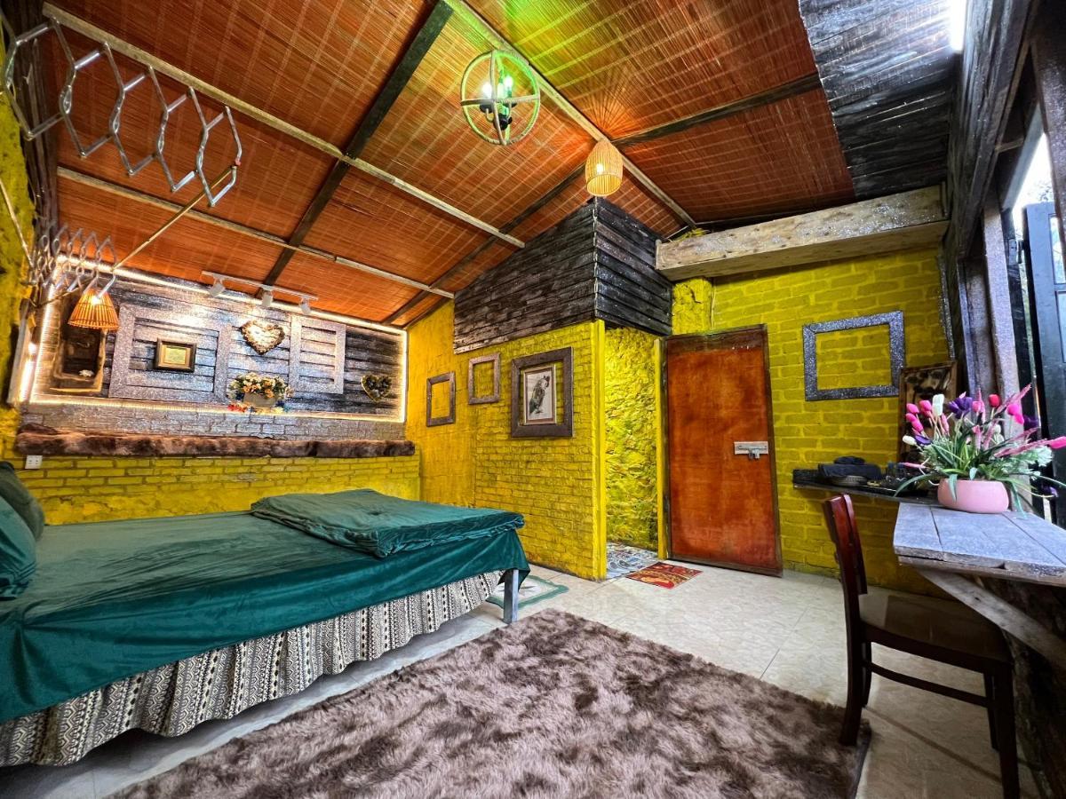Aladdin Farmstay Dong Van Ha Giang Esterno foto